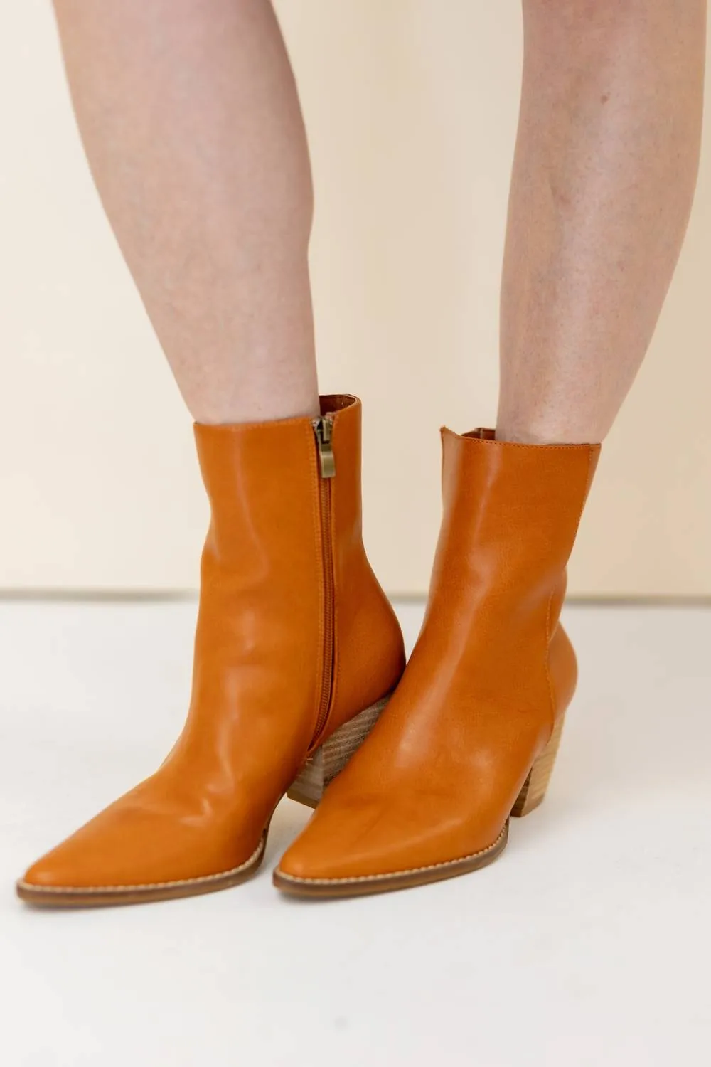 Arisa High Ankle Boots In Camel