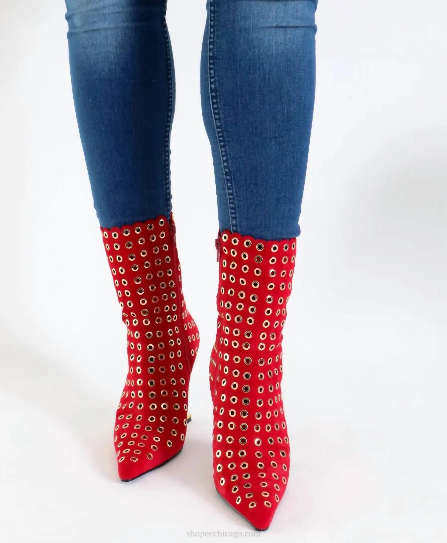 Compass-E Pointed Toe Boot In Red Suede Gold