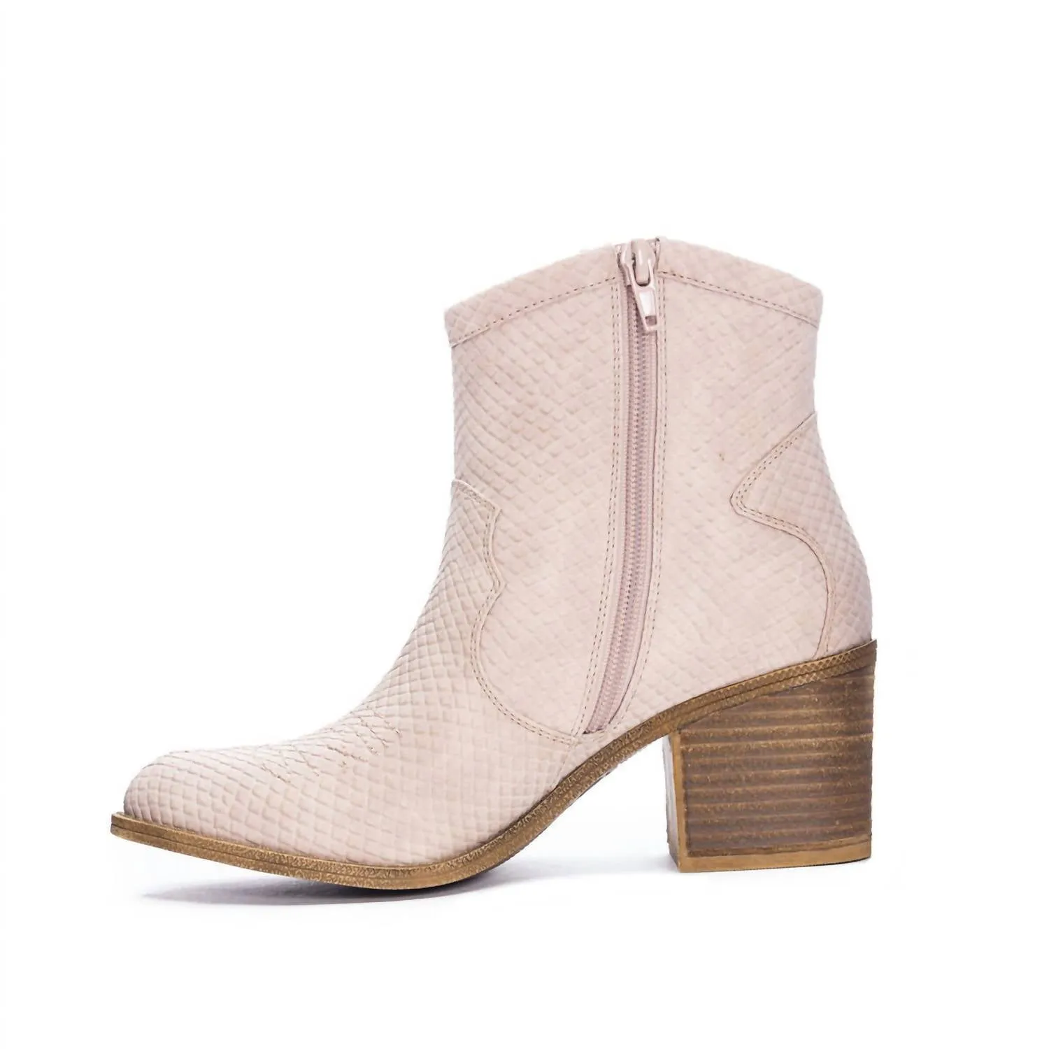 Girlie Unite Western Bootie In Blush