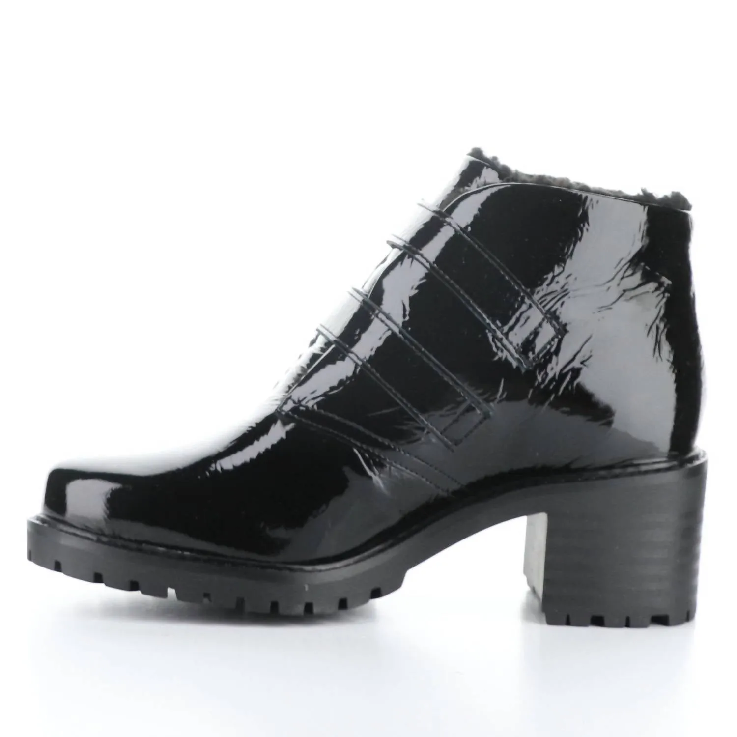 Issey Boots In Black