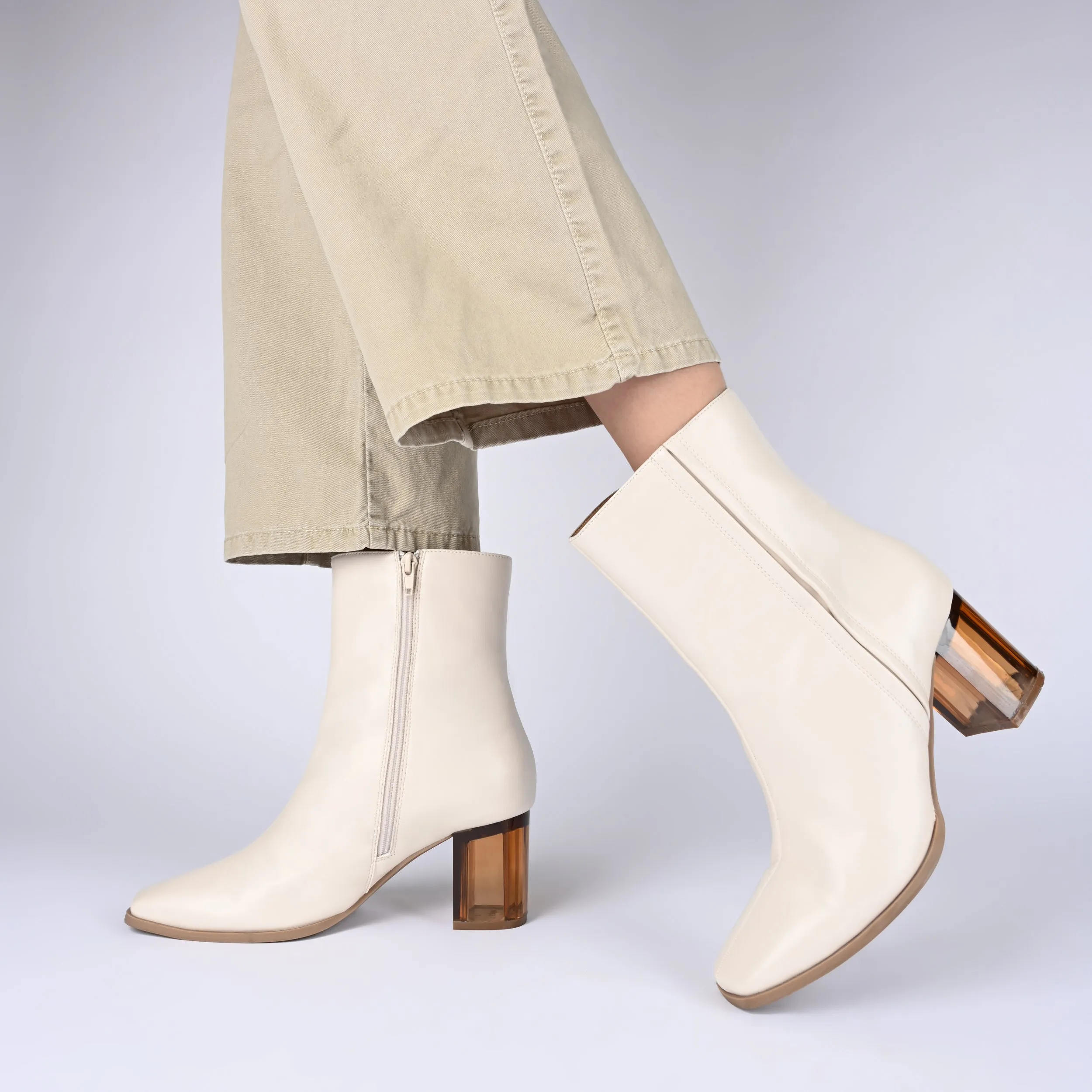 Journee Collection Women's Tru Comfort Foam Clearie Booties