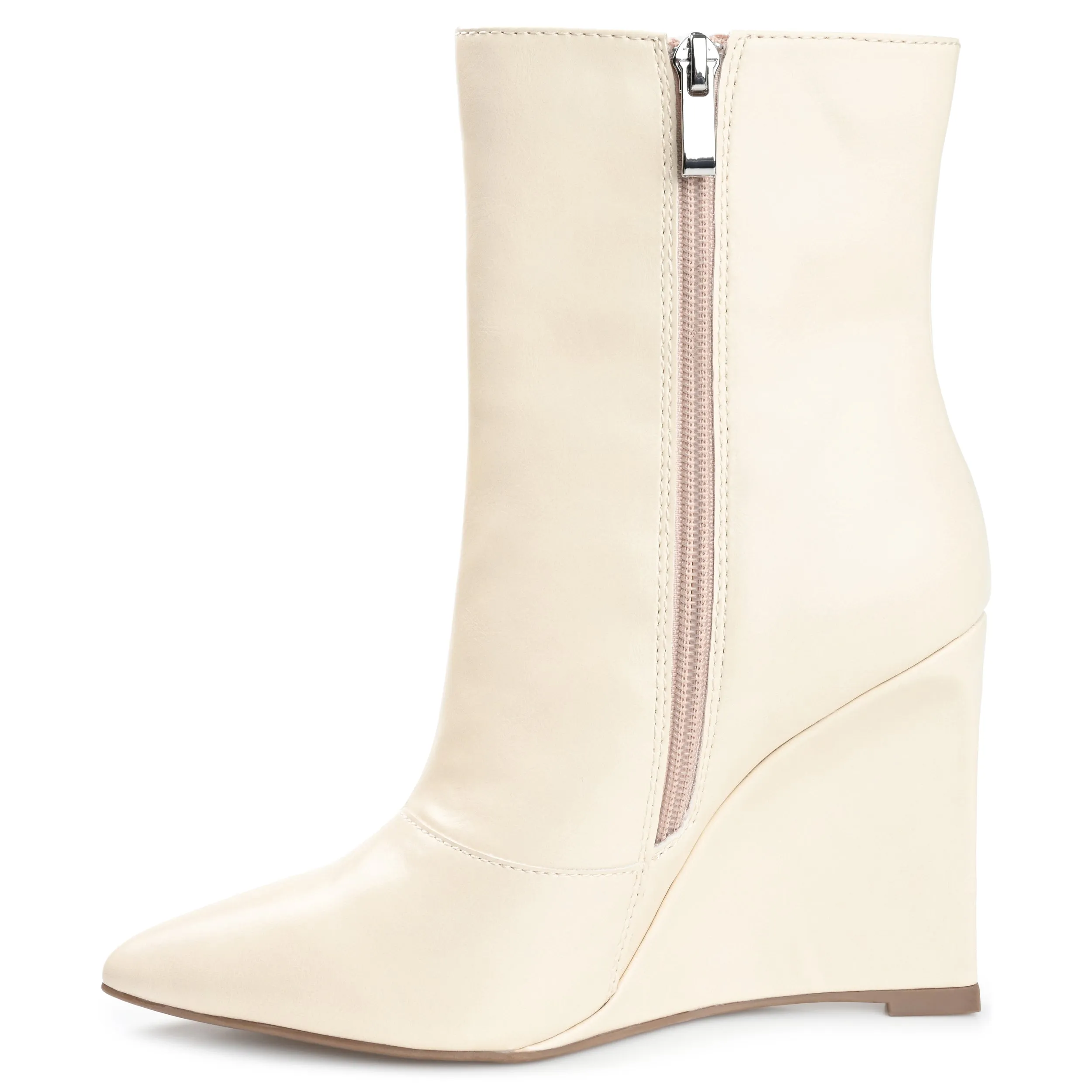 Journee Collection Women's Tru Comfort Foam Glorria Bootie