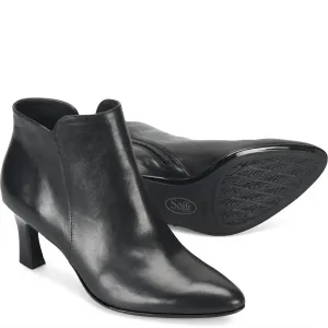Sasha Ankle Boot In Black