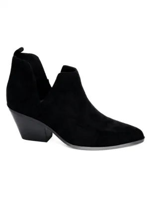 Sassy Pants Booties In Black