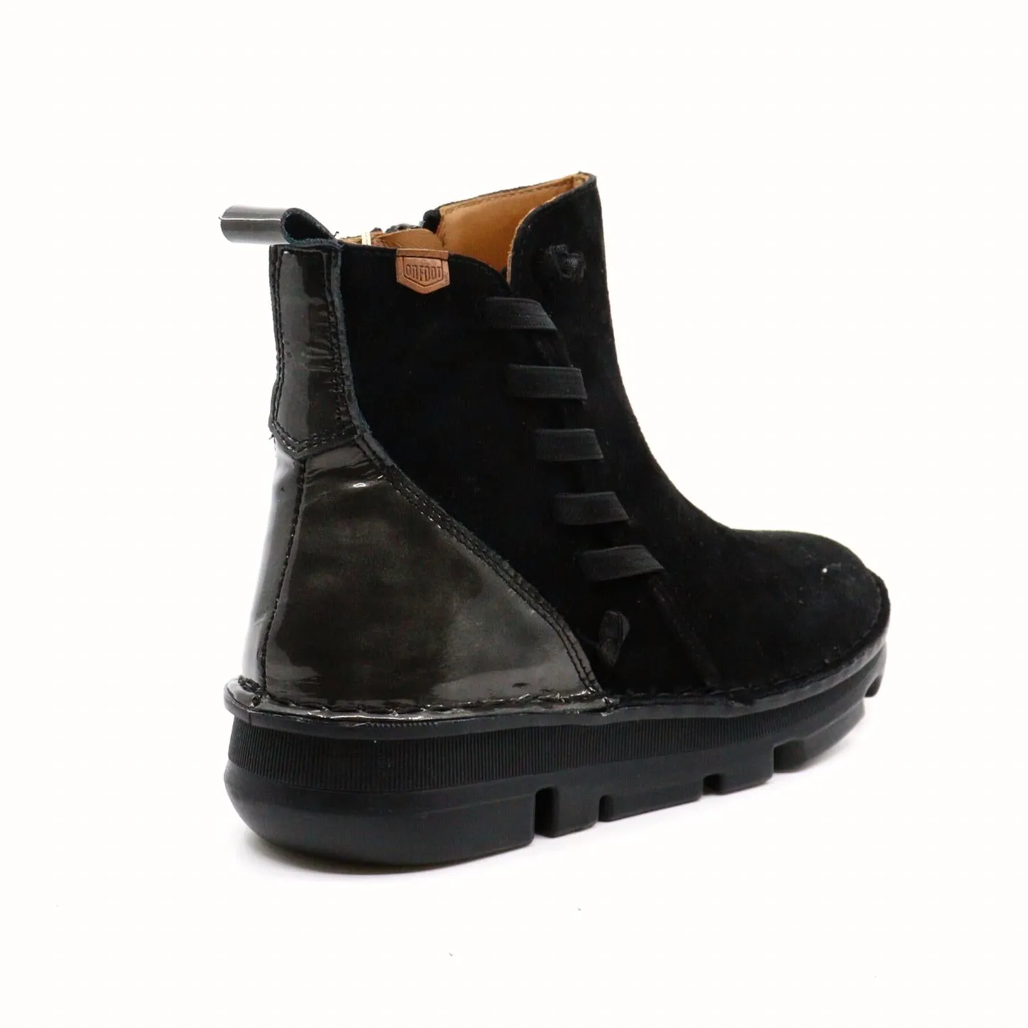 Touch Ribbon Boot In Black