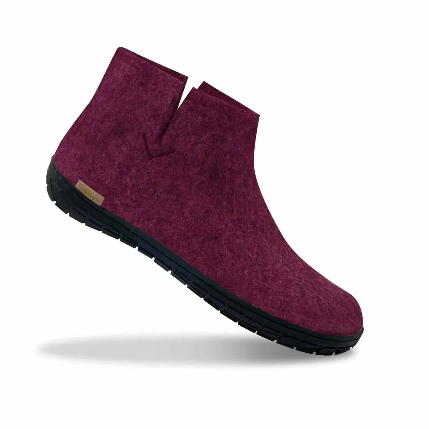 Unisex Felt Low Boots With Black Rubber Sole In Cranberry