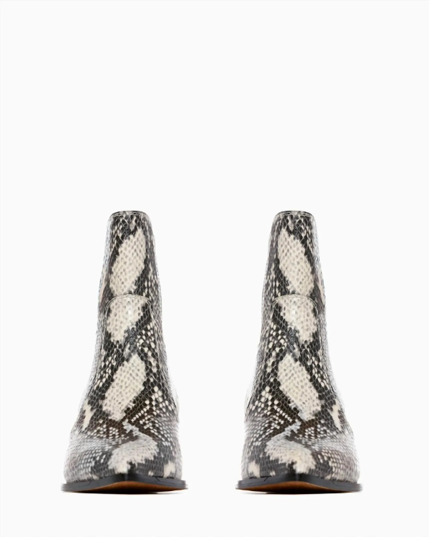Willa Chelsea Bootie In Roccia Snake