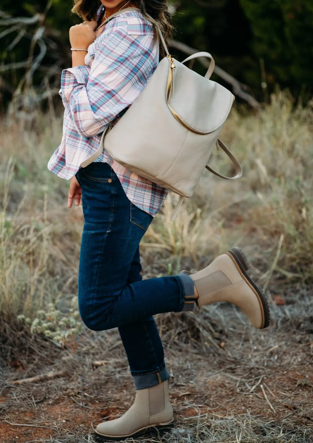 Women Bennet Boot In Nubuck Natural Leather