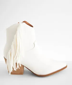 Women Bonnie Boots In White