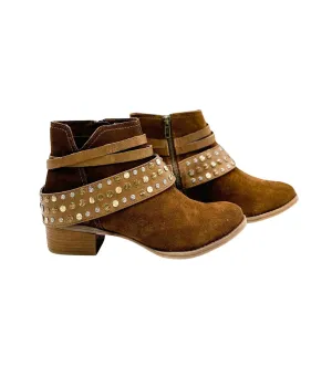 Women Crimson Bootie In Tan