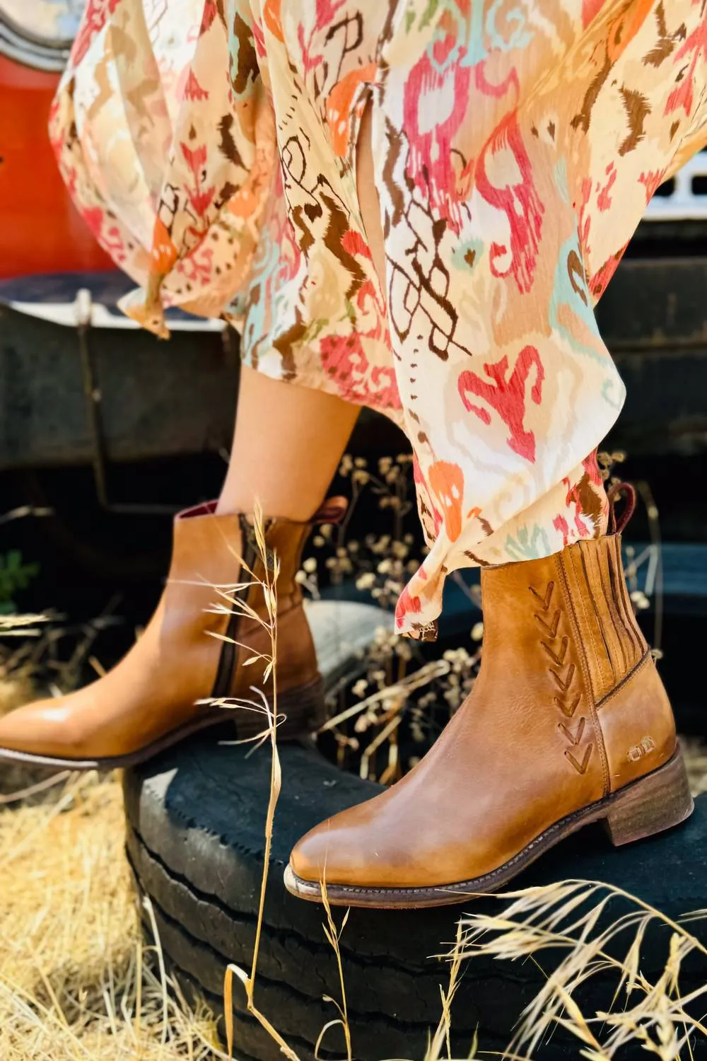 Women's Alina Bootie In Tan Rustic