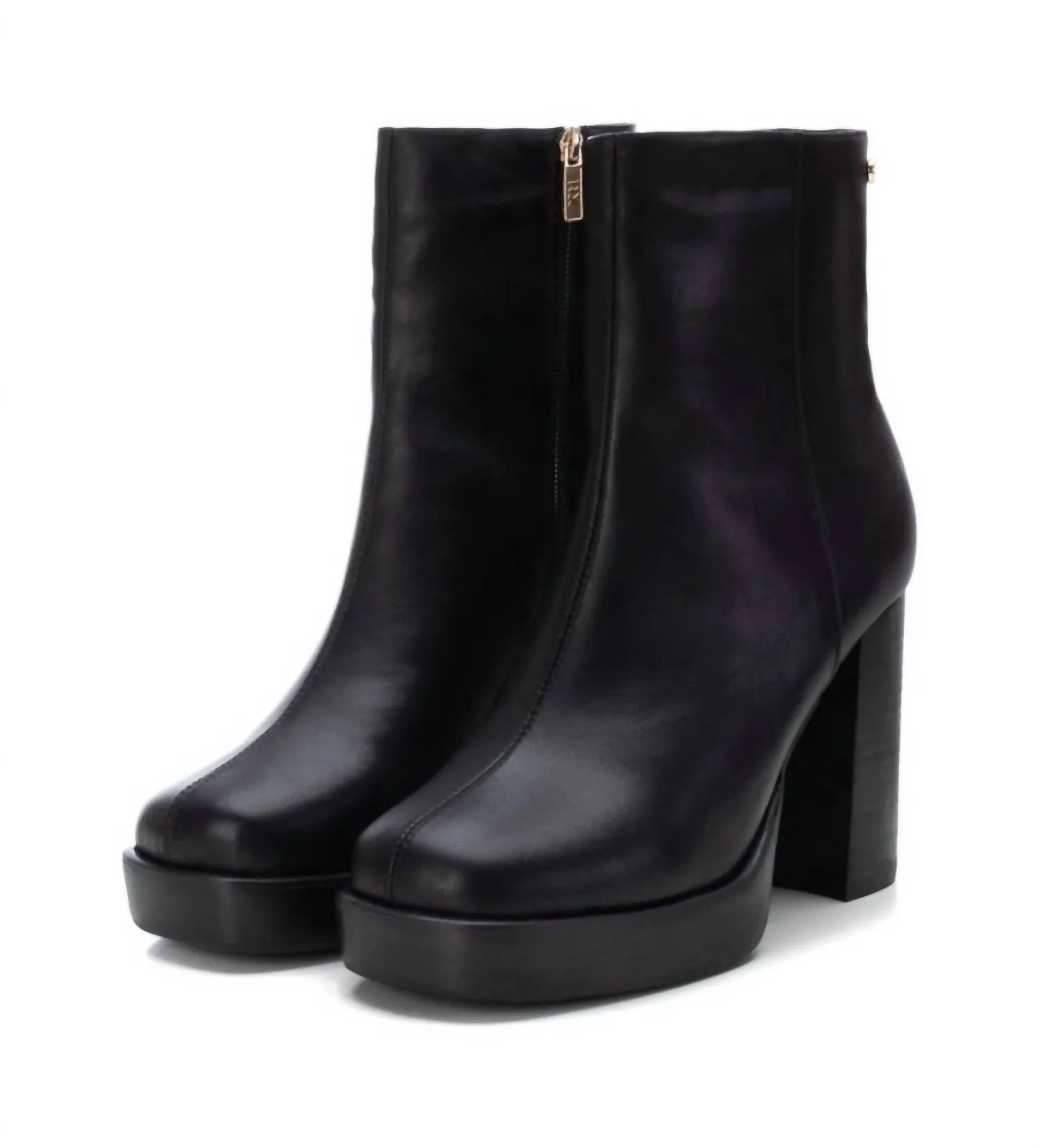 Women's Block Heel Booties In Black