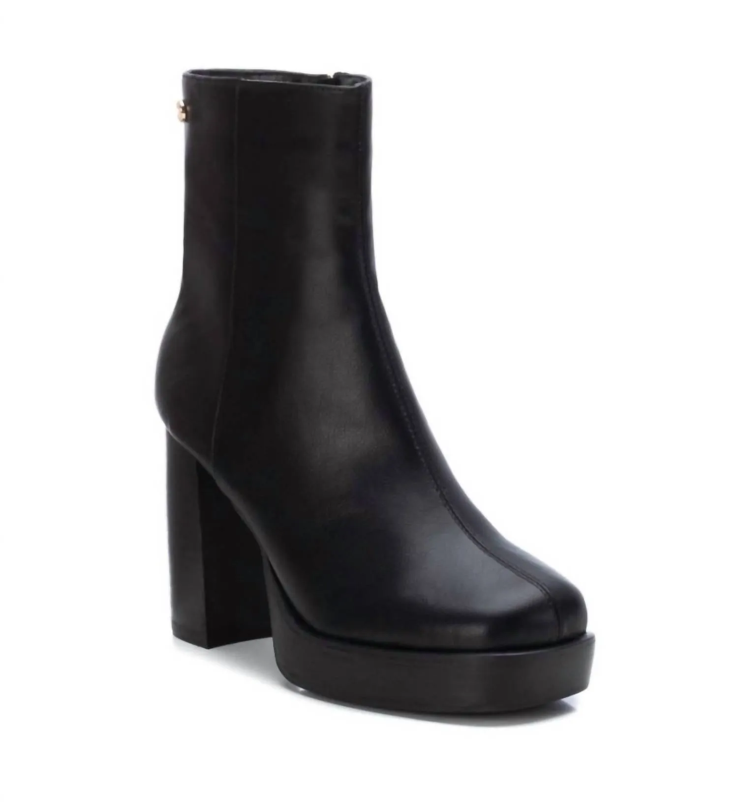 Women's Block Heel Booties In Black