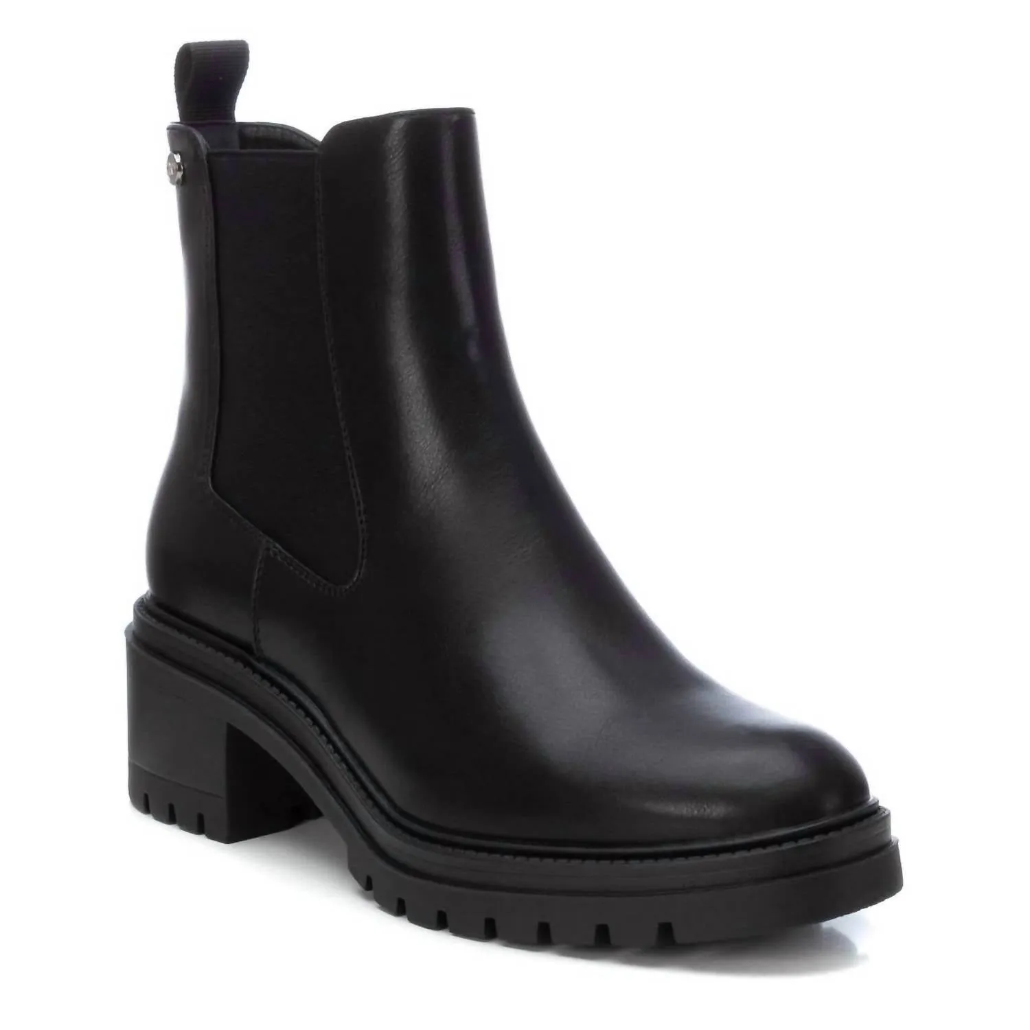 Women's Chelsea Booties In Black