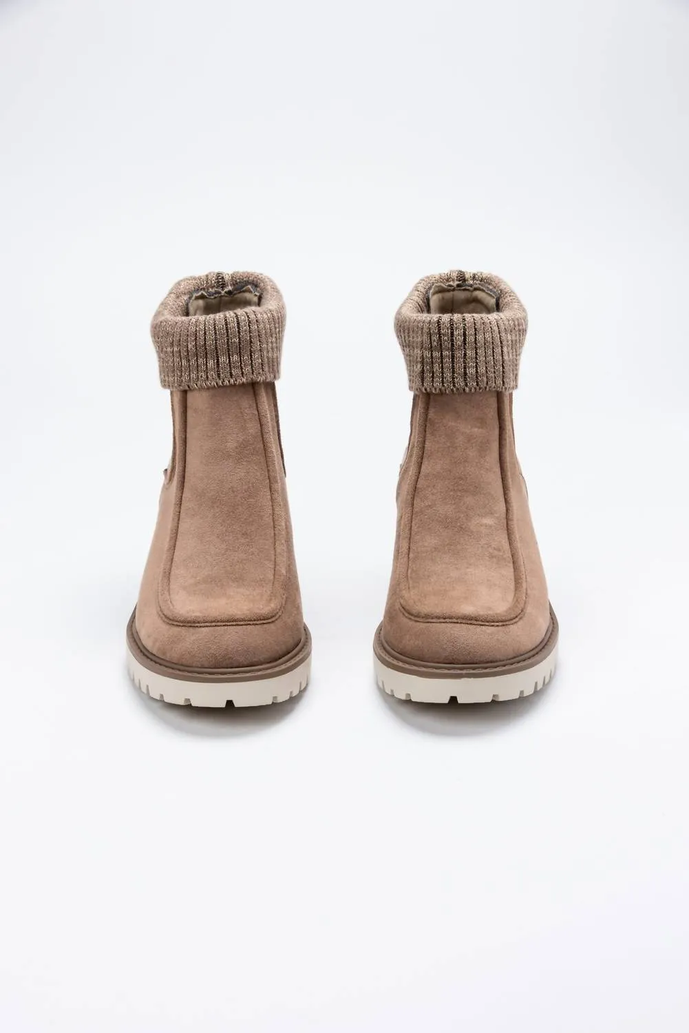 Women's Danielle Medium Smoosh Bootie In Taupe