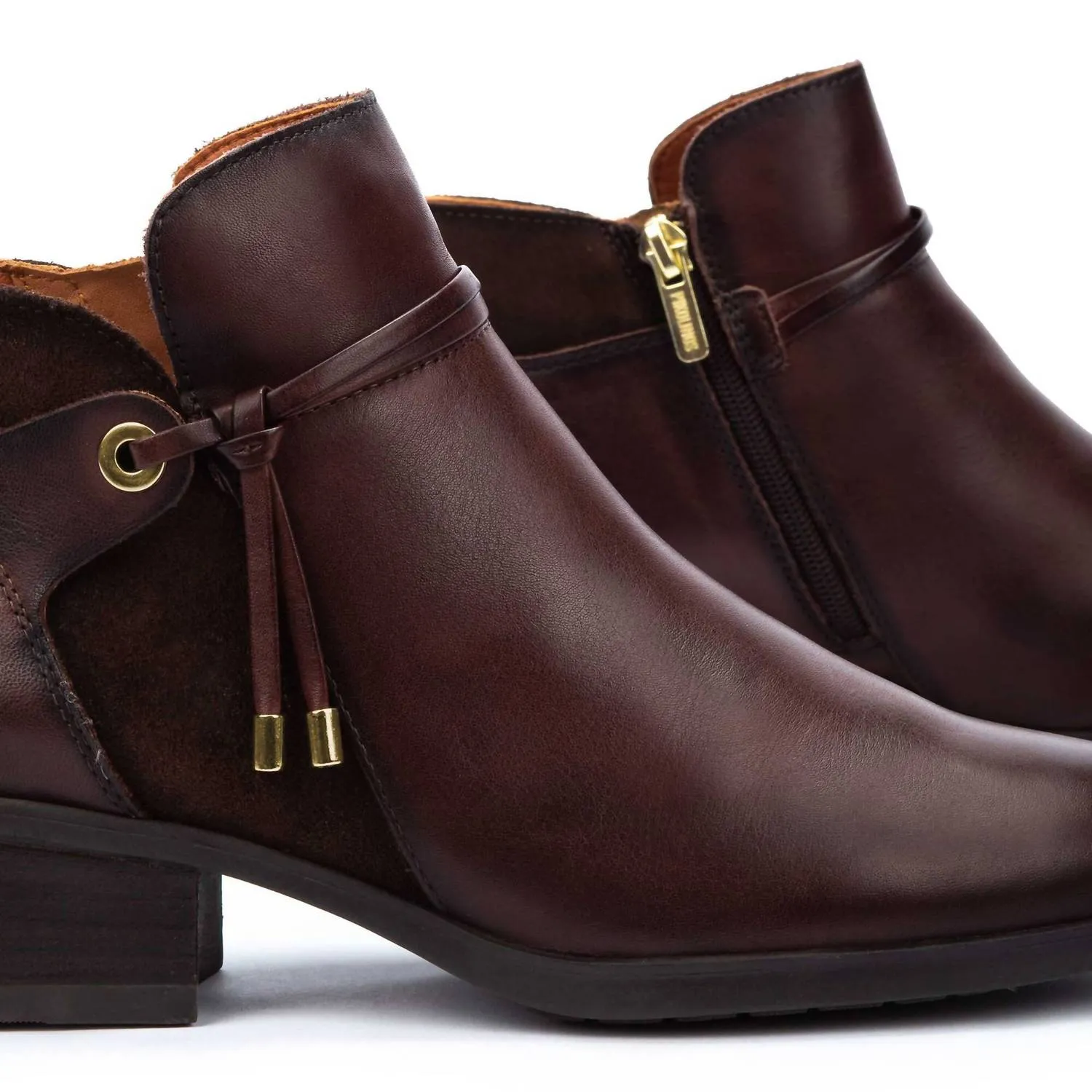 Women's Daroca Ankle Boot In Caoba