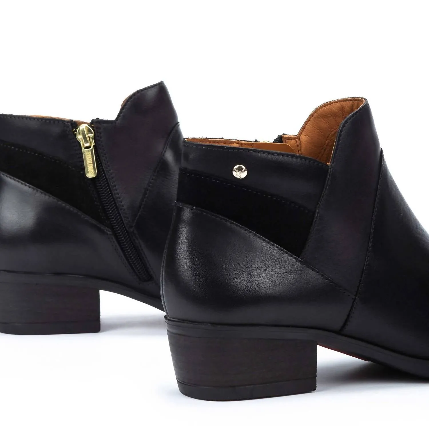 Women's Daroca Wide Ankle Boot In Black