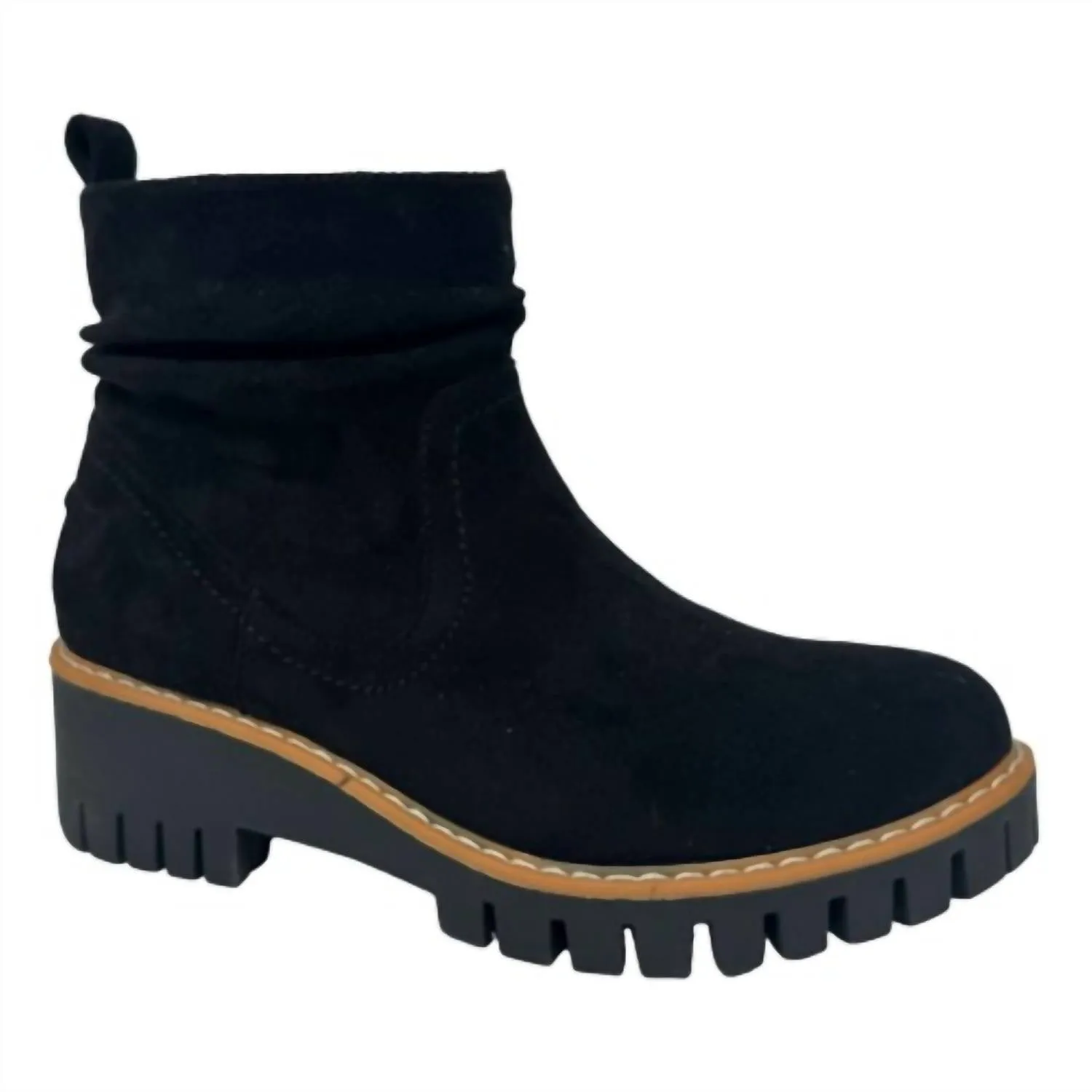 Women's Dashing Sueded Boot In Black