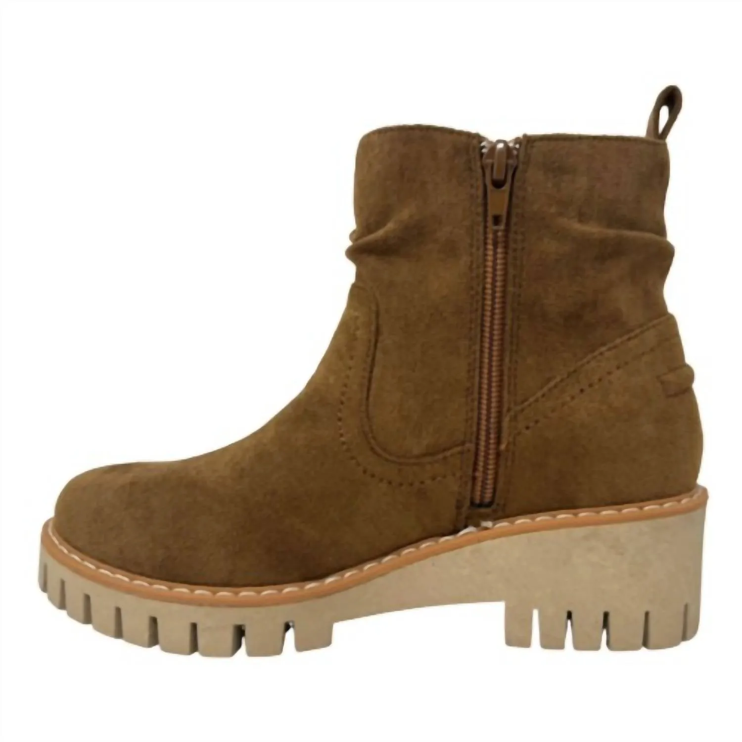 Women's Dashing Sueded Boot In Tan