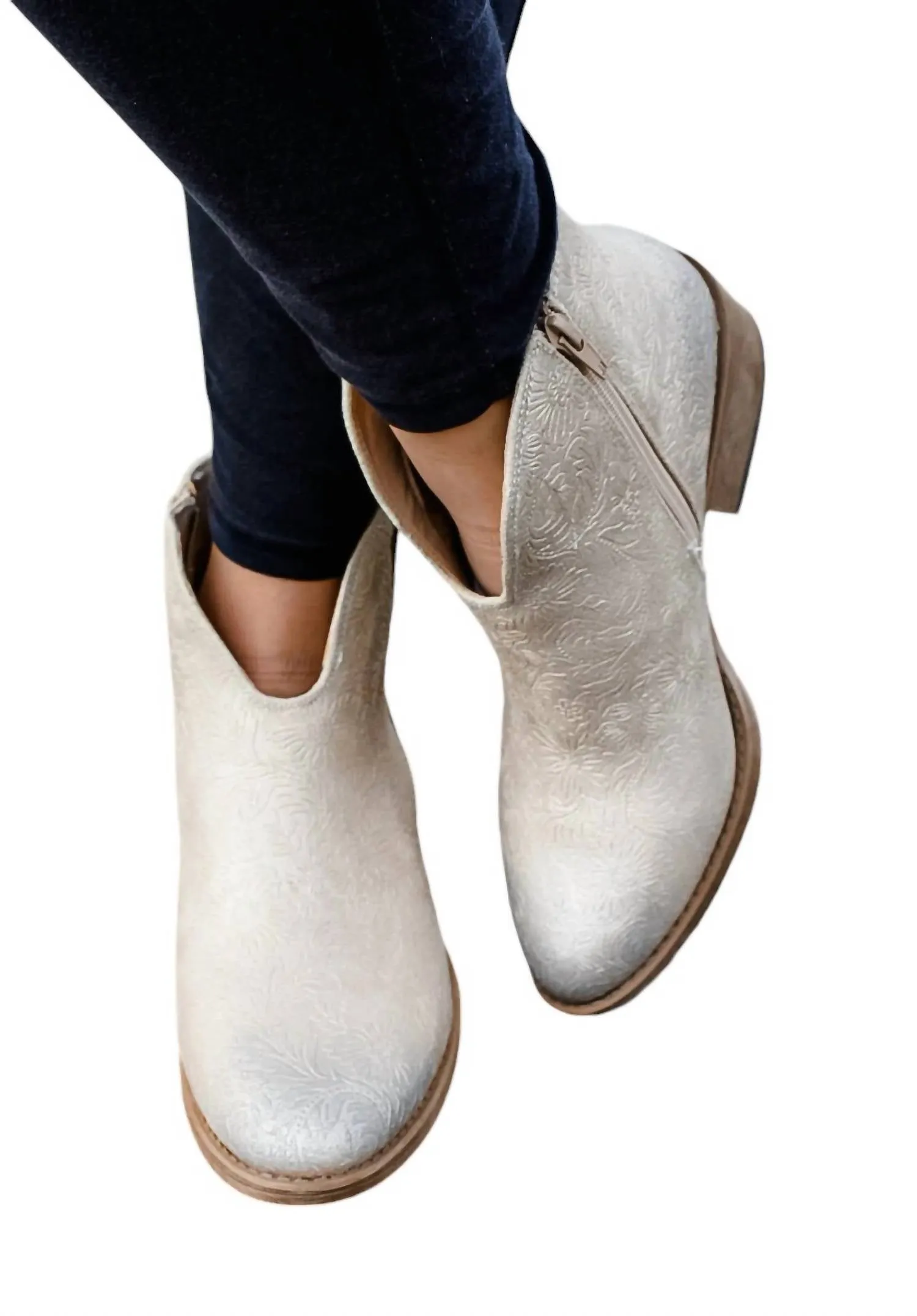 Women's Divine Tooled Booties In Nude