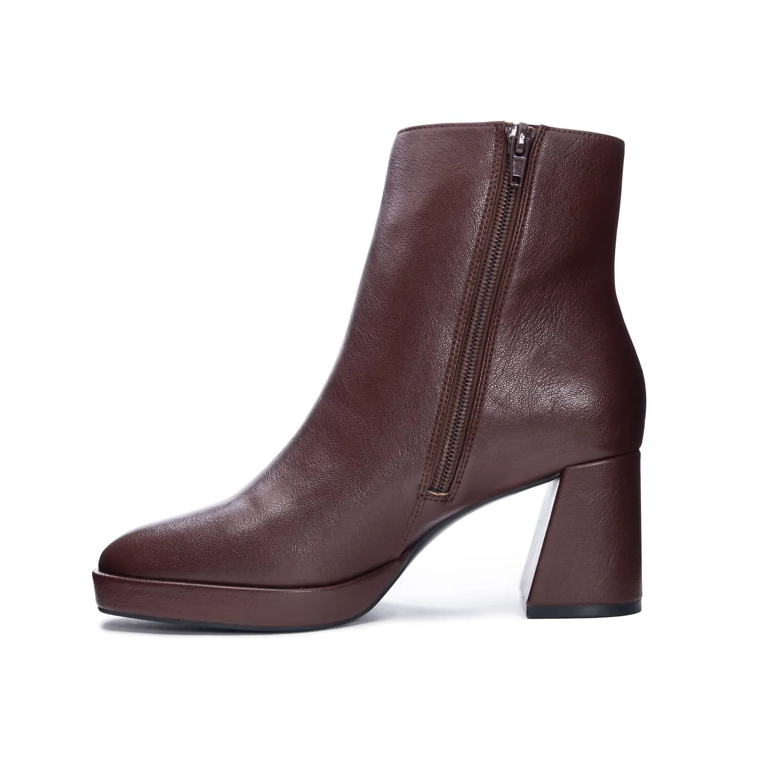 Women's Dodger Bootie In Brown