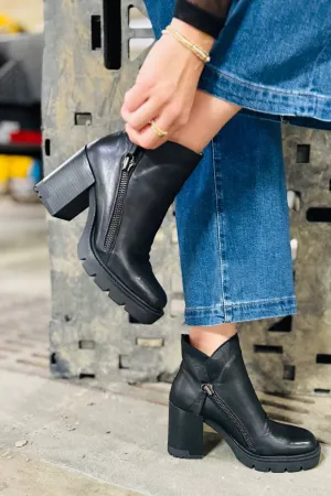 Women's Elliot Boot In Black