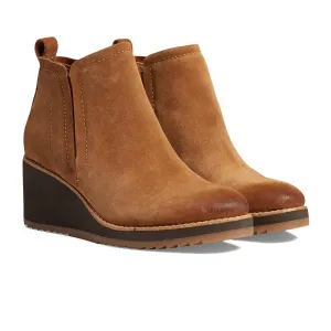 Women's Emeree Wedge Bootie In Saddle Brown
