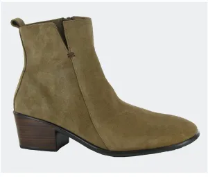 Women's Ethic Booties In Acorn Suede