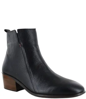 Women's Ethic Boots In Black