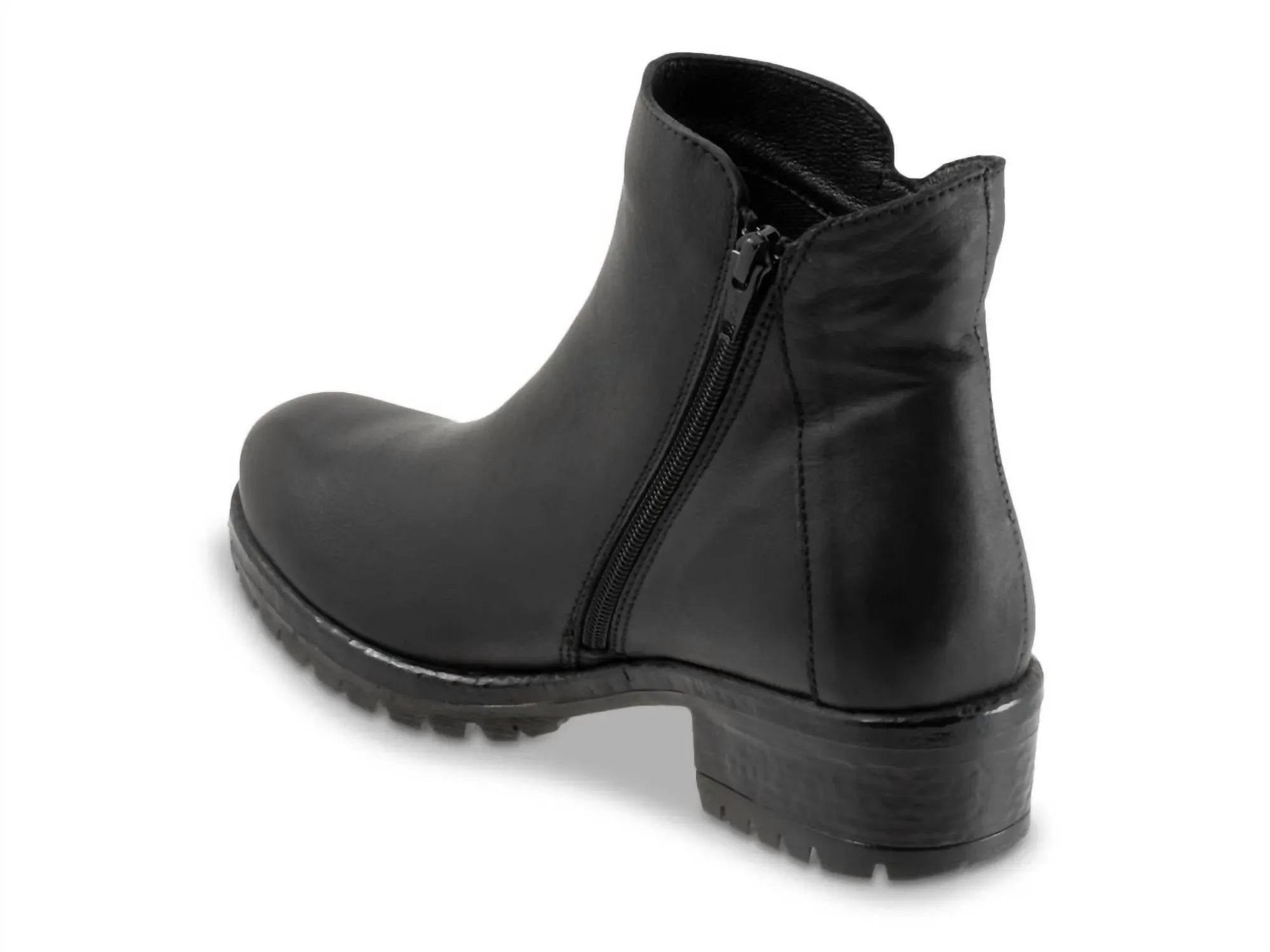 Women's Fae Bootie In Black