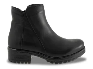 Women's Fae Bootie In Black