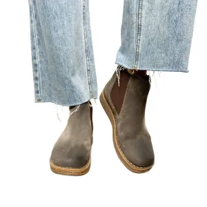 Women's Faline Boot In Dark Grey