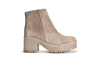 Women's Finley Ankle Boot In Fango Suede