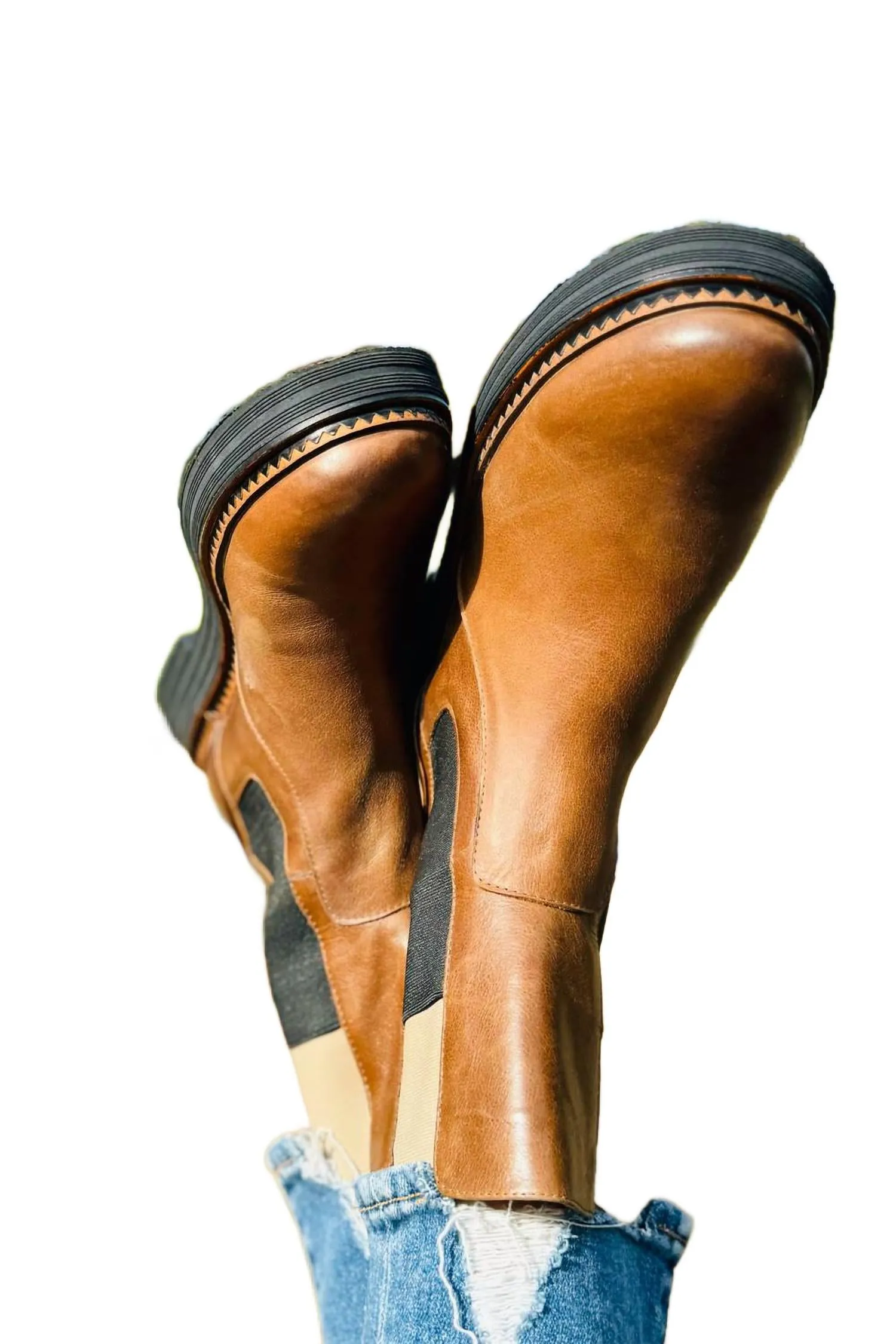 Women's Gizelle Boot In Taupe