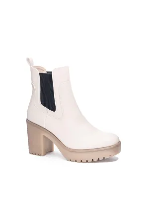 Women's Good Day Ankle Boots In Cream
