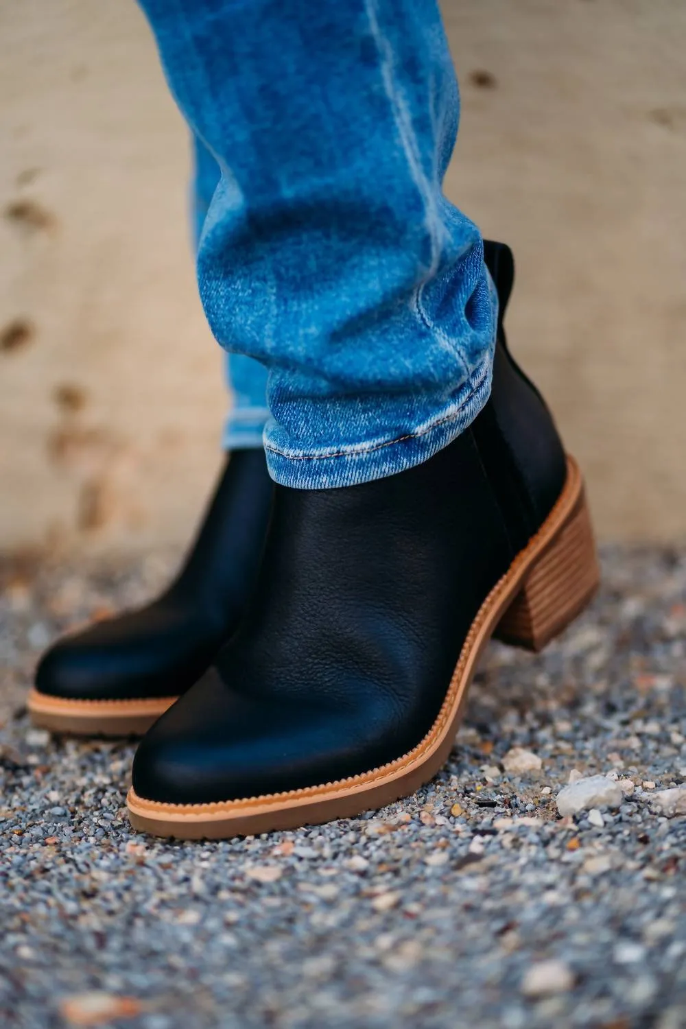 Women's Hailey Boots In Black Leather