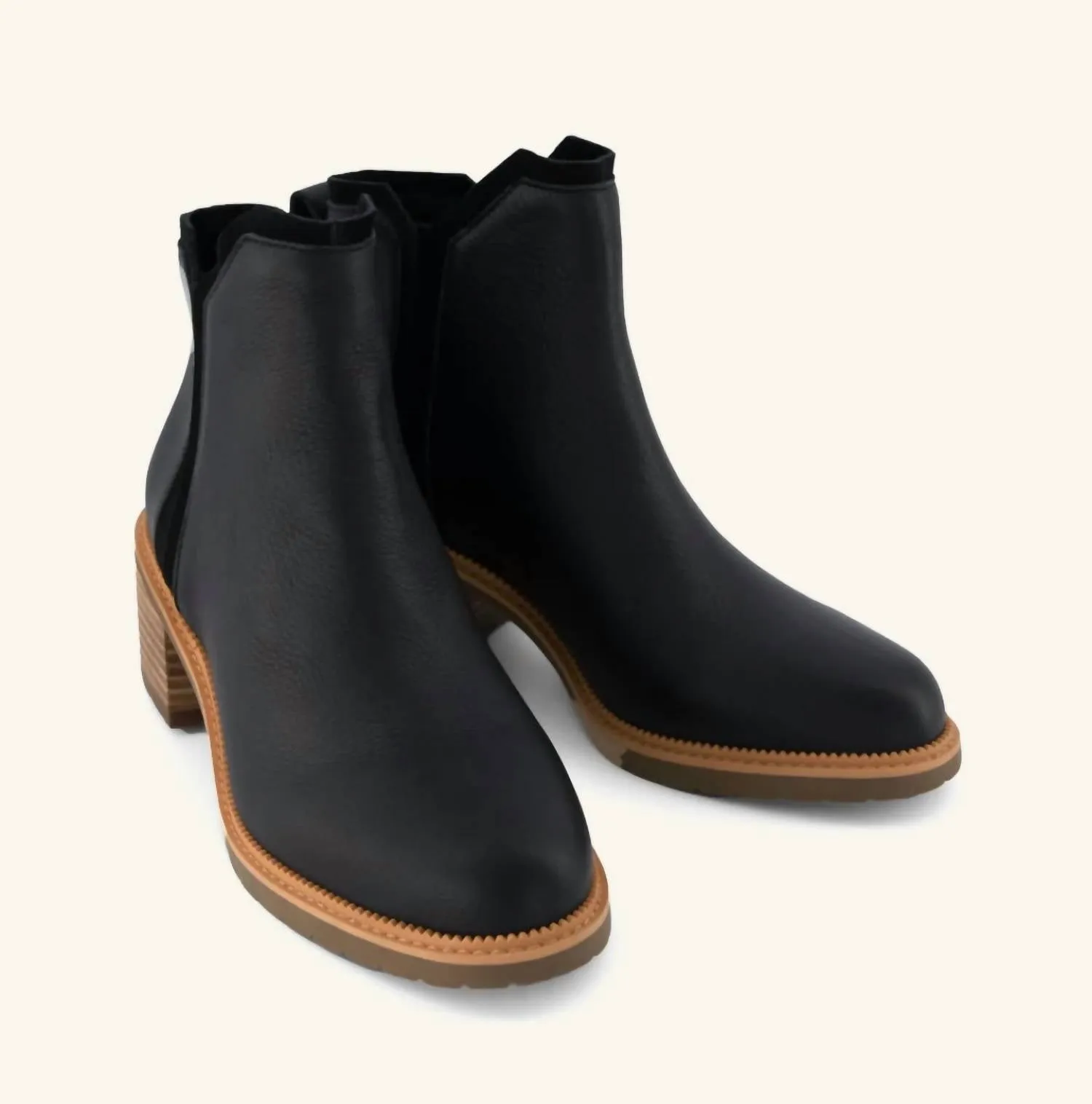 Women's Hailey Boots In Black Leather