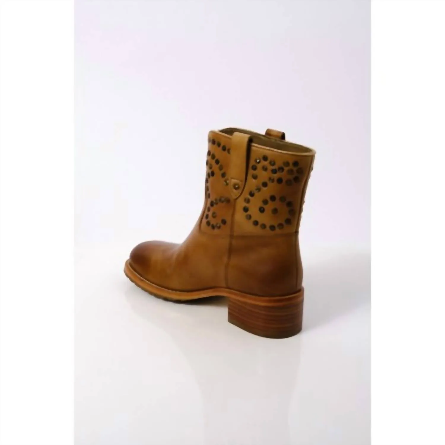 Women's Harmony Studded Ankle Boot In Biscuit