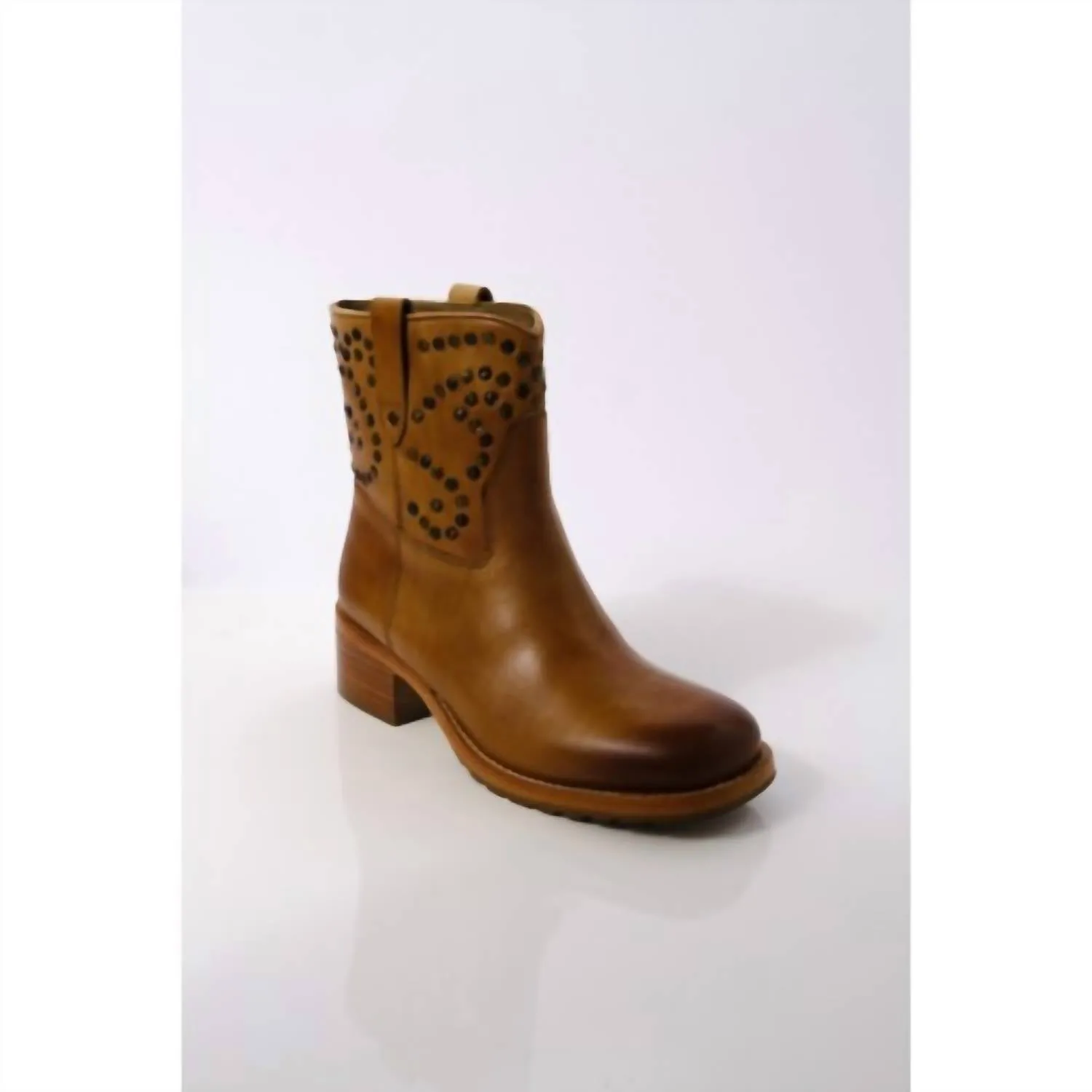 Women's Harmony Studded Ankle Boot In Biscuit
