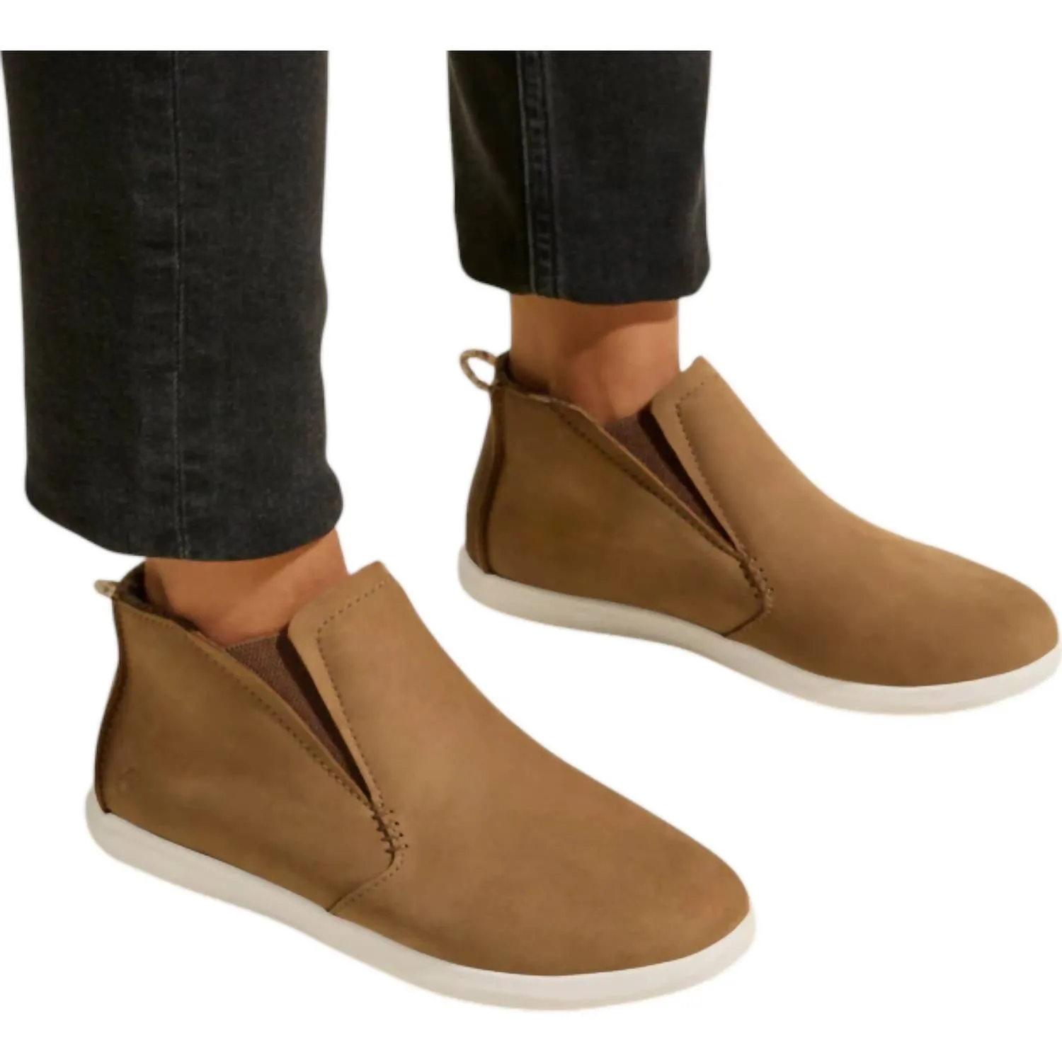 Women's Hawai Iloa Manu Hope Boots In Fox/off White
