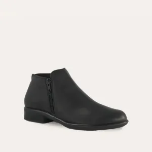Women's Helm Bootie - Medium In Water Resistant Black