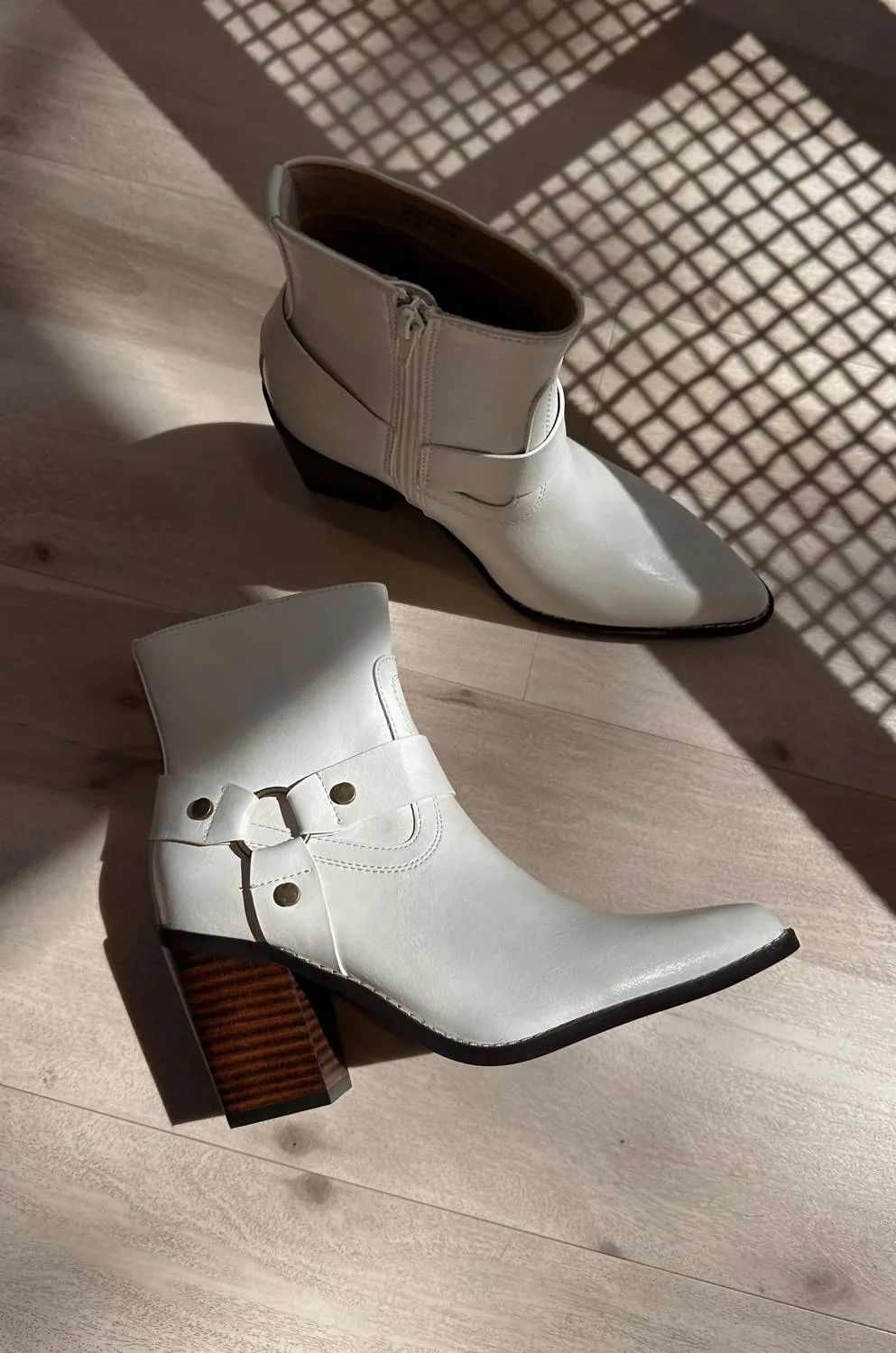 Women's Jackson Ankle Boots In White
