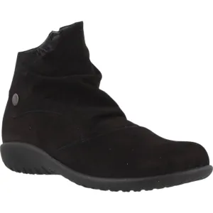 Women's Kahika Boots In Black Velvet