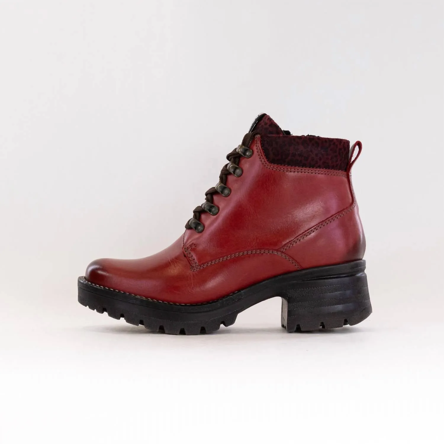 Women's Karlie Boots In Red/mini Leo