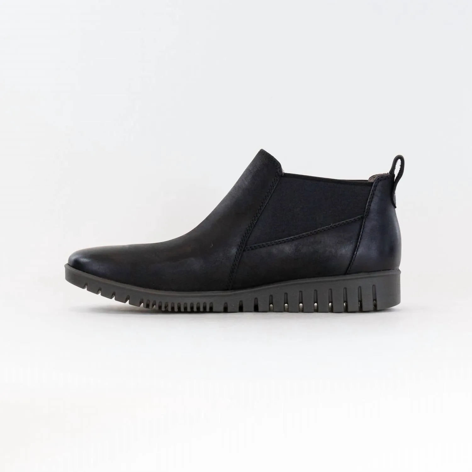 Women's Louisa Bootie In Black