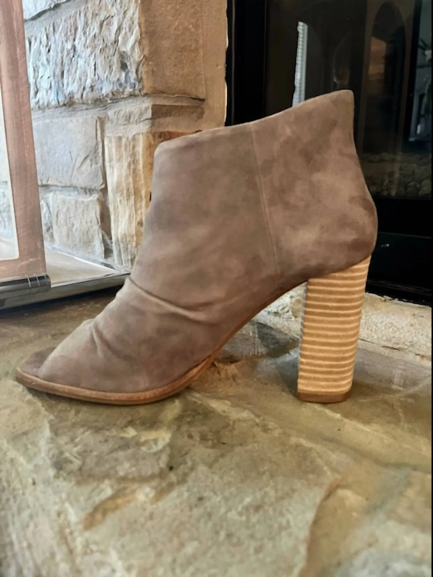 Women's Luxury 42 Gold Loyalty Peep Hole Bootie In Grey