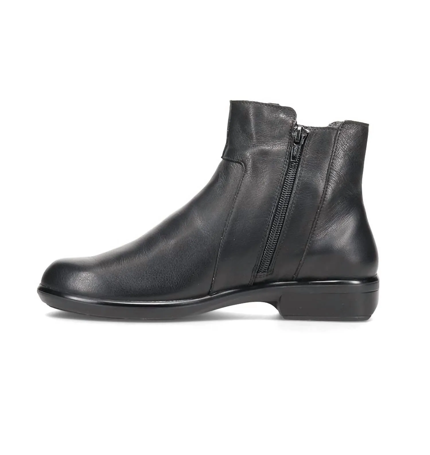 Women's Maestro Water Resistant Boot In Black