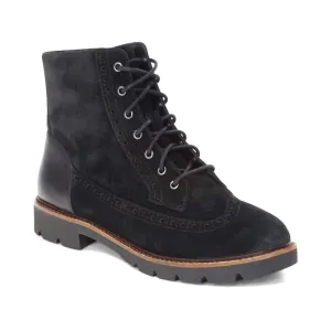 Women's Margot Brogue Lace-Up Boots In Black