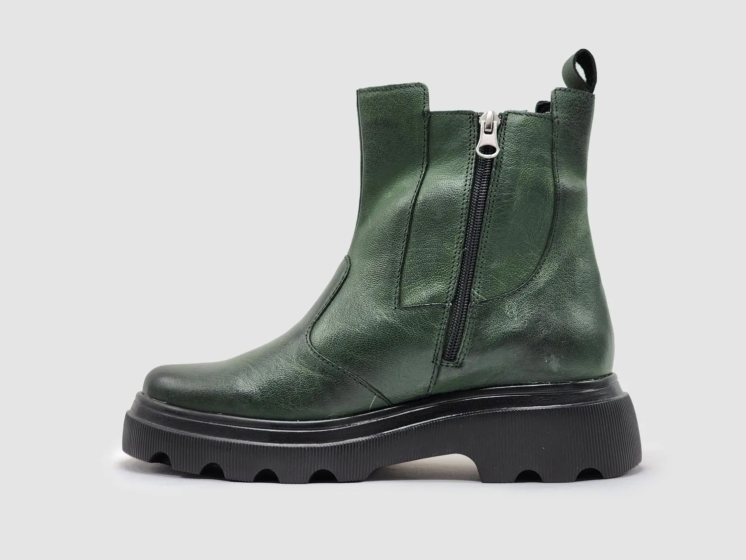 Women's Modern Insulated Zip-Up Chelsea Leather Boots In Green