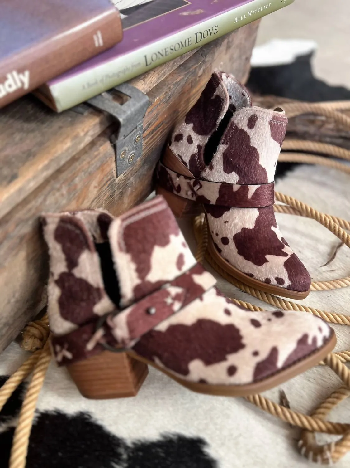 Women's Moove Out The Pasture Booties In Brown